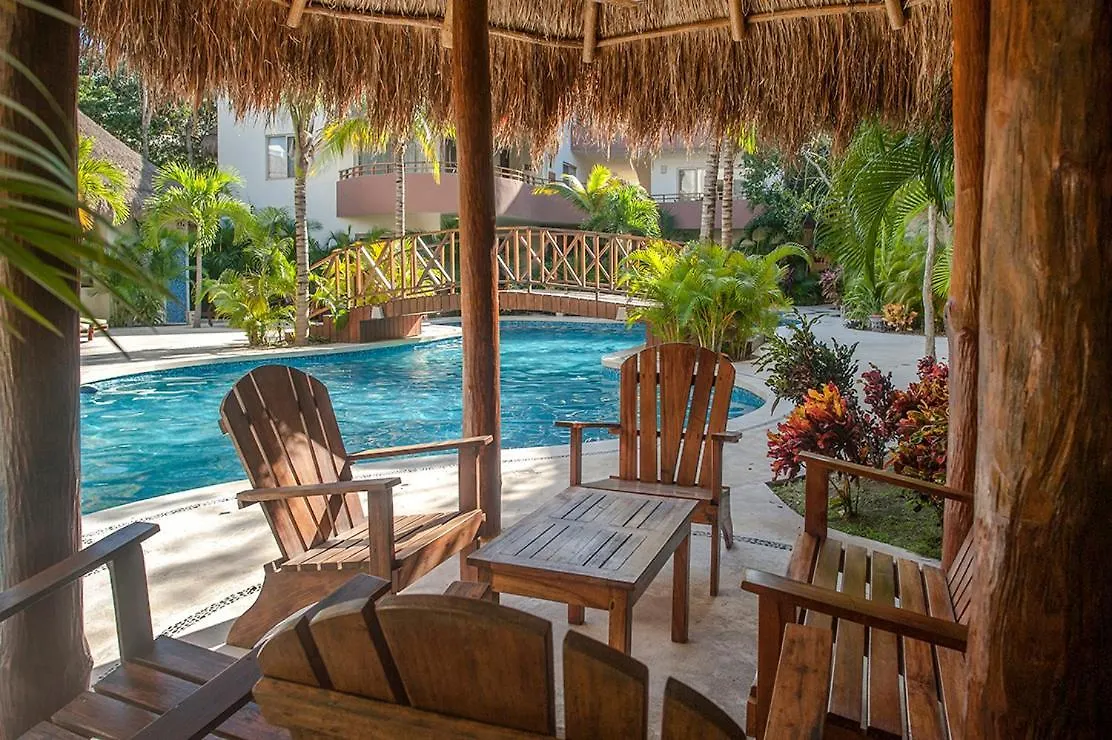 Penthouse With Private Rooftop Terrace, Hot Tub, And Community Pool Tulum Apartment