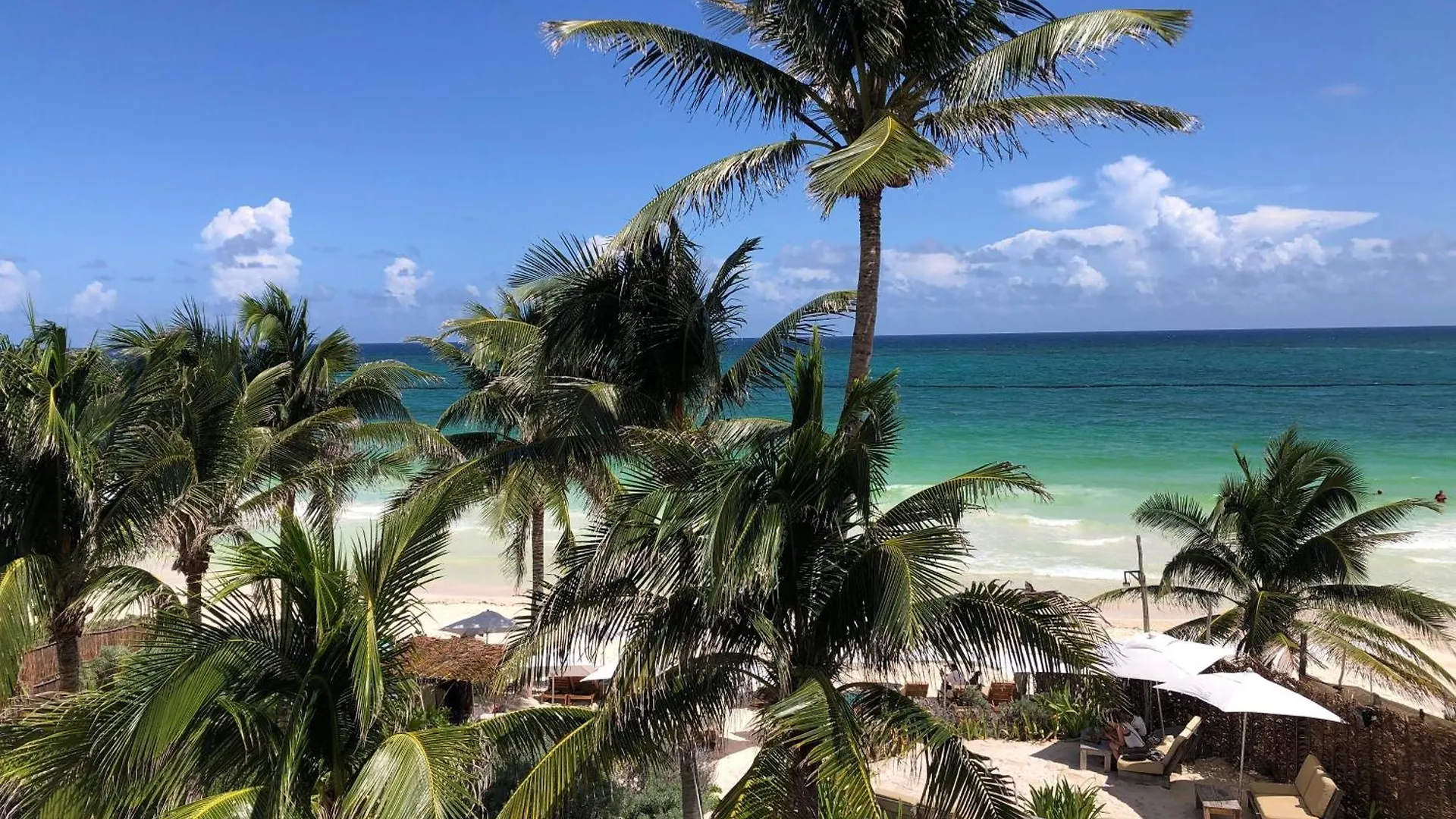 Apartment Penthouse With Private Rooftop Terrace, Hot Tub, And Community Pool Tulum Mexico