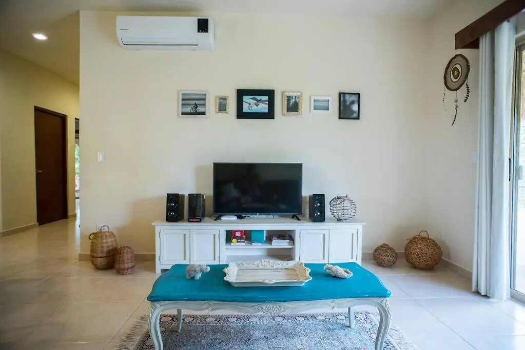 Penthouse With Private Rooftop Terrace, Hot Tub, And Community Pool Tulum