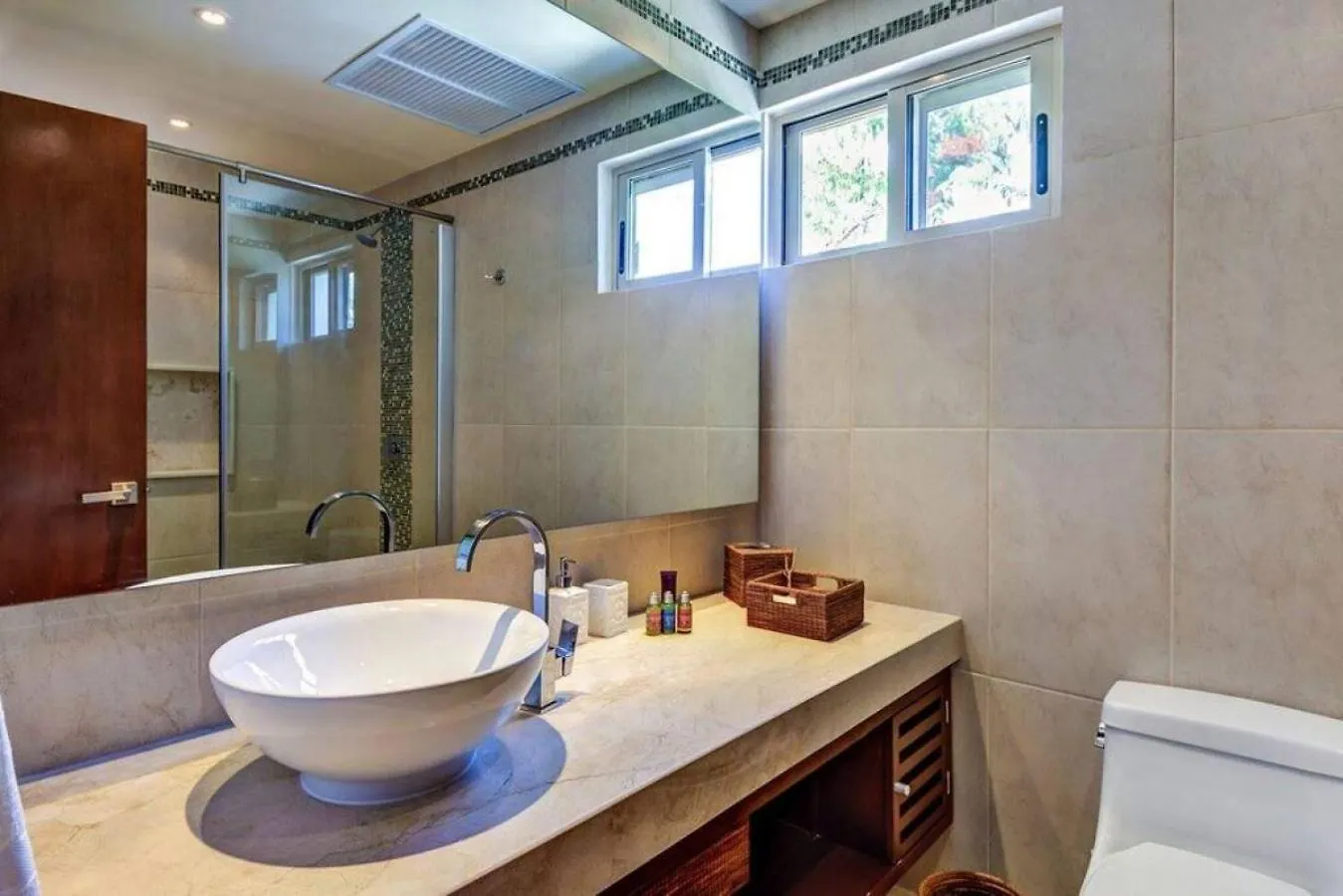아파트 Penthouse With Private Rooftop Terrace, Hot Tub, And Community Pool 툴룸 멕시코