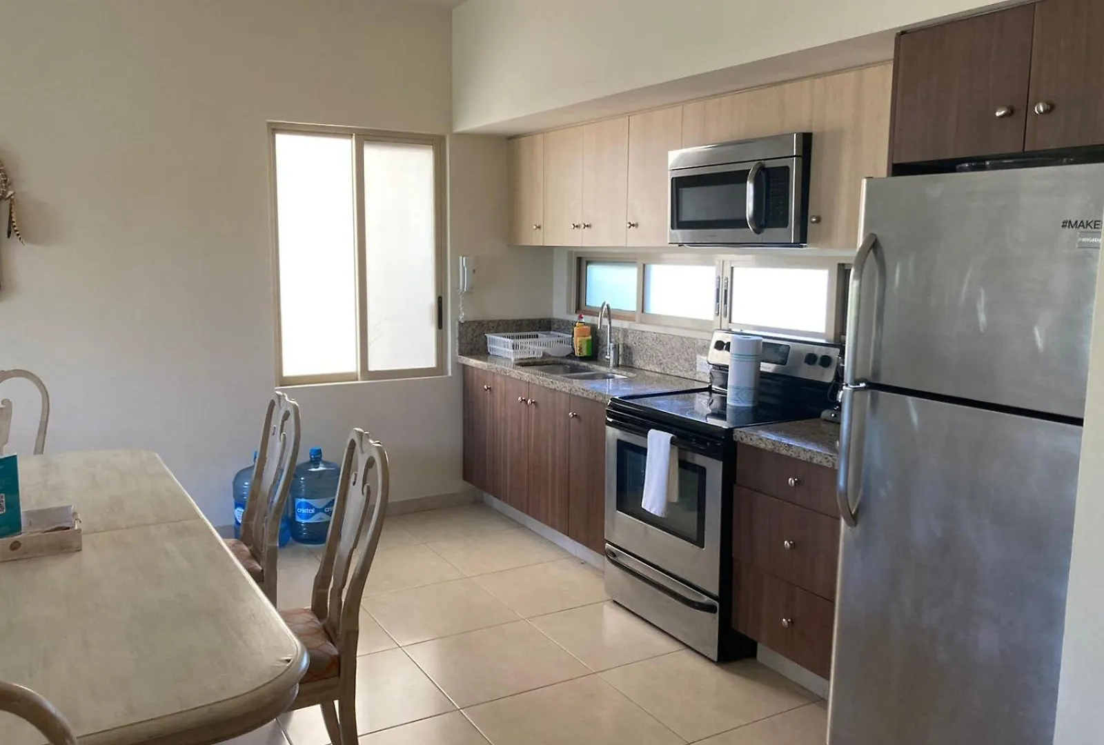Penthouse With Private Rooftop Terrace, Hot Tub, And Community Pool 툴룸